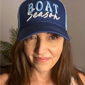 New! Shiraleah Blue and White Embroidered 'Boat Season' Hat